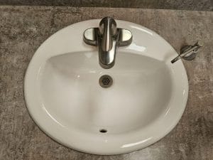 commercial-restroom-sink-cleaning-easton-pa